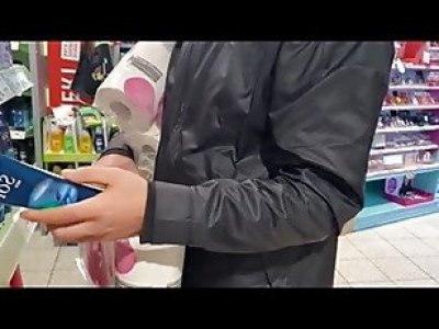 Corona-wahnsinn - meine fotze fur klopapieriakg5sbs